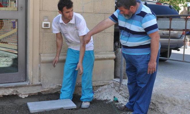 Calci, via Roma di nuovo chiusa per lavori