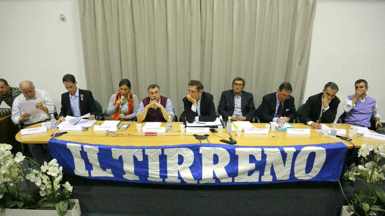 Sfida finale per i candidati sindaco: tutti i commenti alla diretta Twitter
