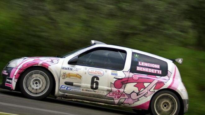 Rally, ancora podio per l’equipaggio “in rosa”