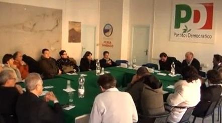 Il Pd lo sospende sino alla fine del procedimento