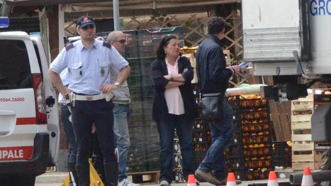Chiuso il frutta e verdura fuorilegge