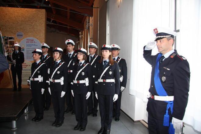 Prato festeggia la polizia municipale, dieci encomi solenni 