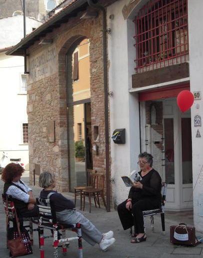 I libri invadono le strade e le piazze del centro storico 