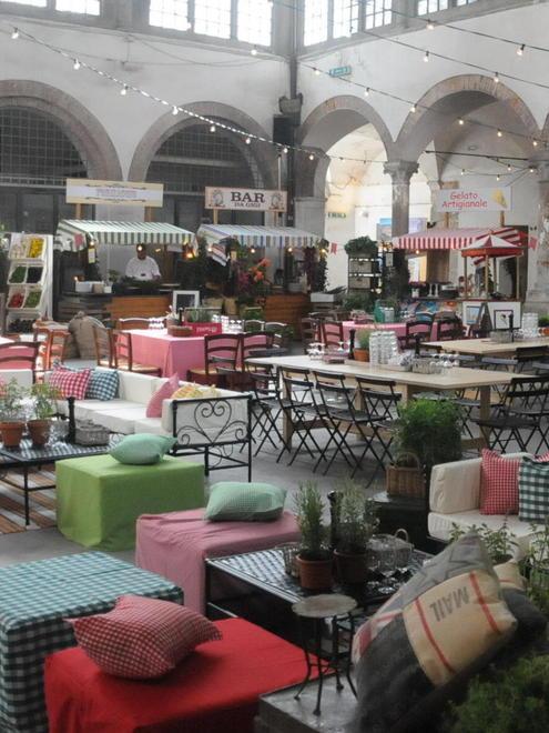 Scuola di cucina nel mercato del Carmine 