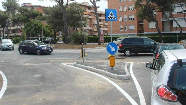 Aperta la nuova rotatoria sul viale Nazario Sauro