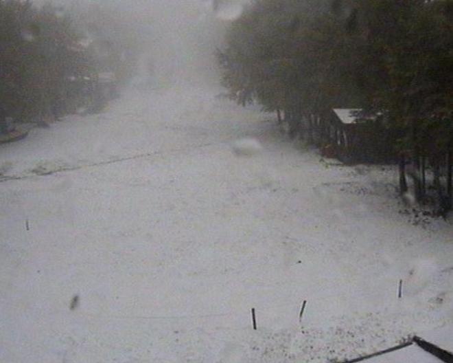 Neve sull’Amiata, imbiancata la vetta 