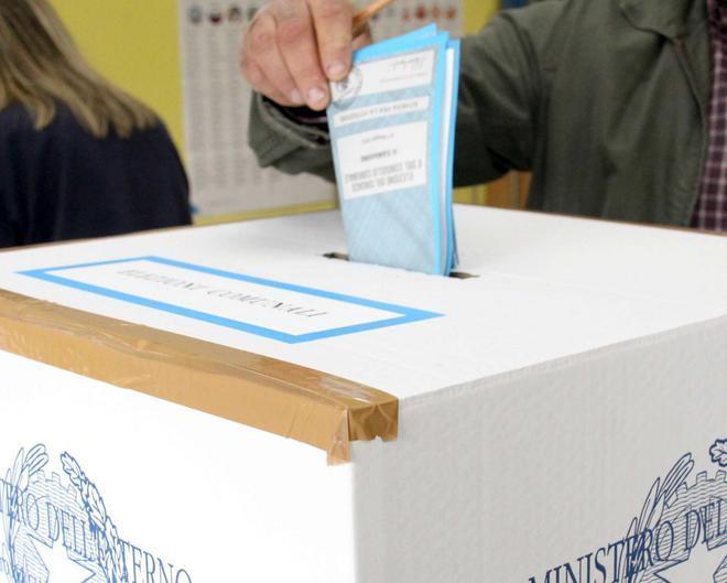 Comunali a Pisa, i profili dei nove candidati 