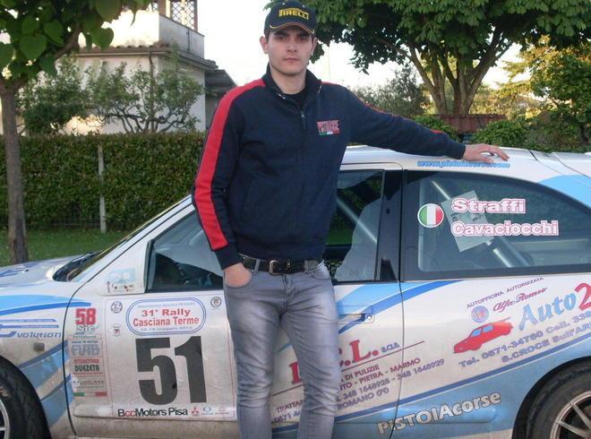 Il recordman al volante debutta nei rally a 19 anni 