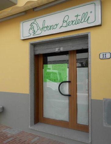 Apre dopo 19 mesi il forno Bertelli 