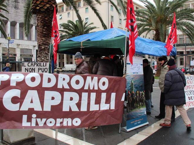 Caprilli, sciopero non-stop e corsa agli avvocati 