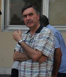 «Don Americo lasciato solo», parrocchiani attaccano la Curia 