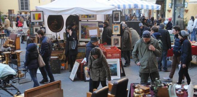 Mercati antiquari bis il primo giovedì del mese 