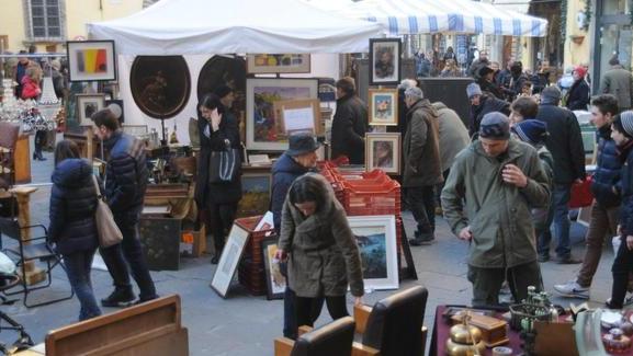 Mercati antiquari bis il primo giovedì del mese