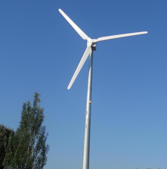 «Eolico a Campocecina: un’idea bislacca»