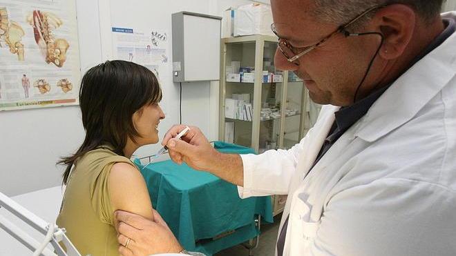 Vaccino contro l’influenza: in Sardegna la campagna partirà il 22 ottobre