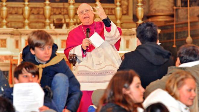 Il vescovo Mansueto Bianchi incontra i fedeli di Poggio e Carmignano