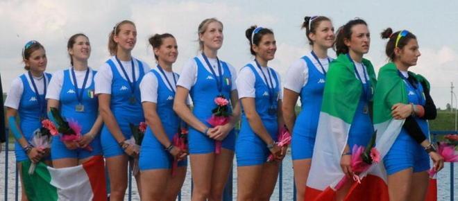 La Canottieri Cavallini festeggia la “sua” Sandra 