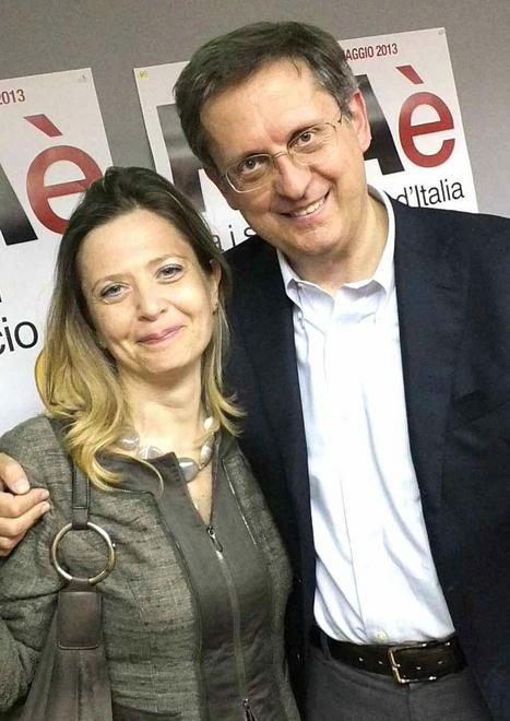 A metà scrutinio lascia la sede del Pd e abbraccia la città 