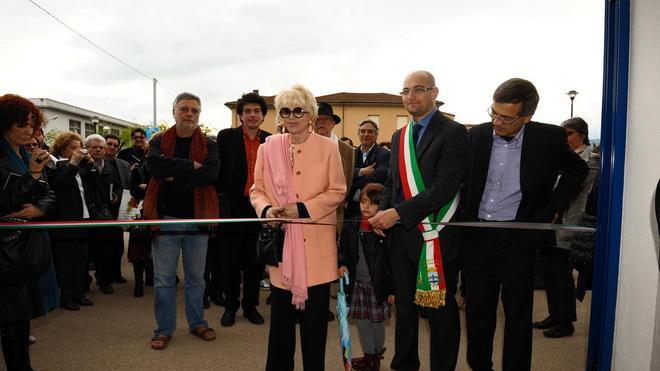Anche Pontedera in lutto per la scomparsa di Franca Rame