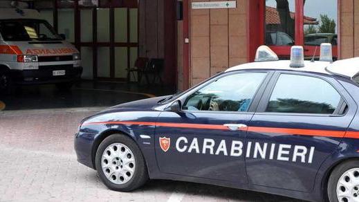 Muore a 39 anni dopo la caduta per un malore, è giallo