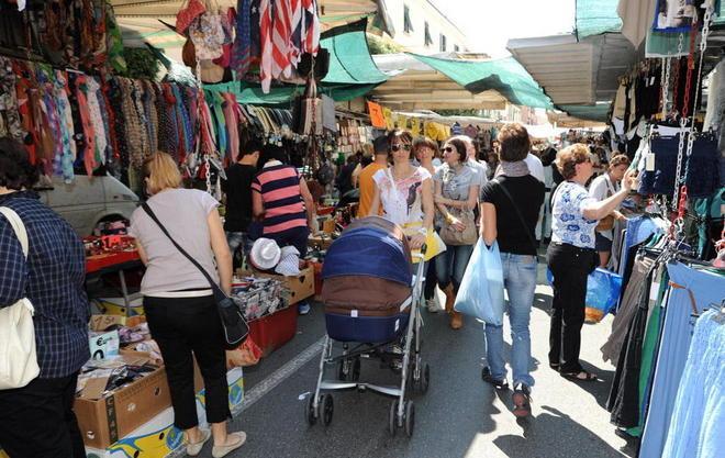 Mercato, spostamento in commissione 
