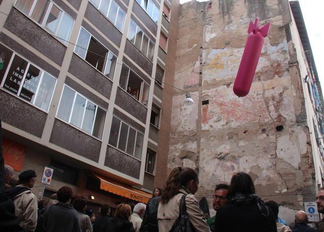 La memoria è una bomba colorata 