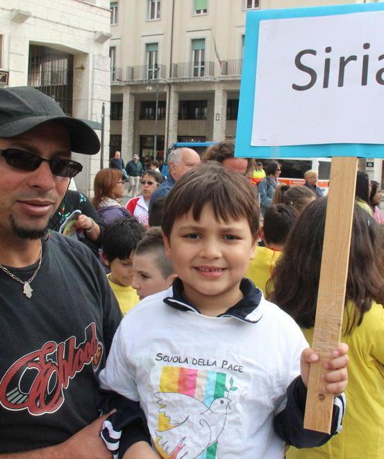Flash mob per dire alt alle guerre 