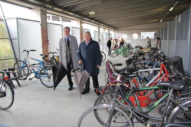 Stop ai furti: inaugurato il parcheggio delle biciclette al Serraglio 