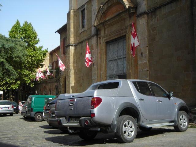 Parcheggi per residenti, si consegnano i visti 