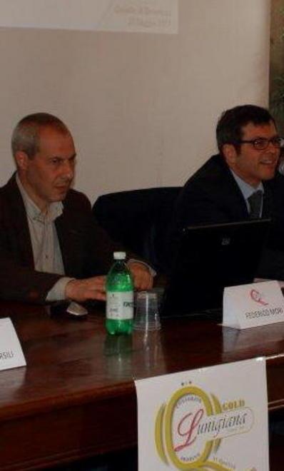 Spopola il salame al miele dop al meeting Qui qualità Lunigiana 