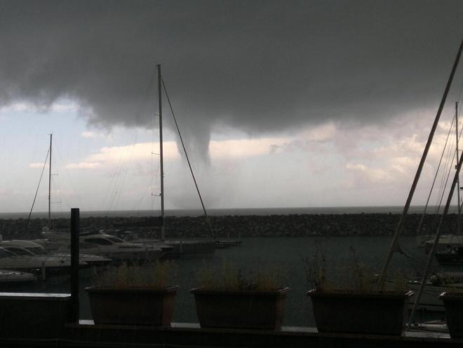 Trombe d’aria lungo la costa 