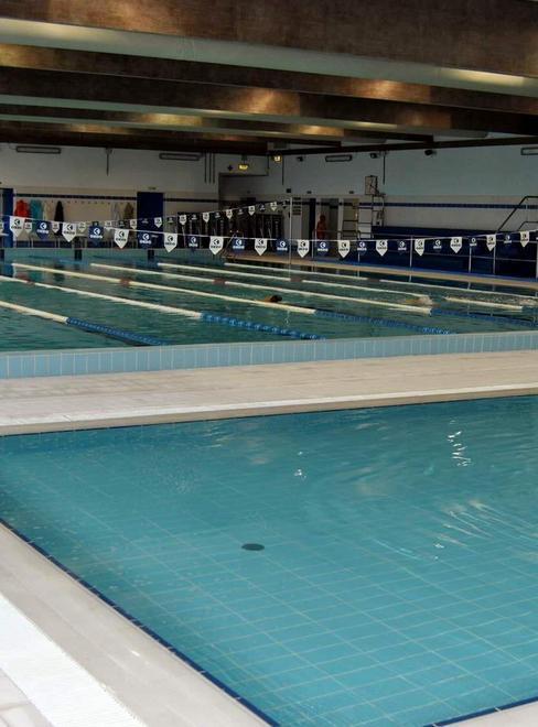Anche quest’anno niente piscina all’aperto: costa troppo