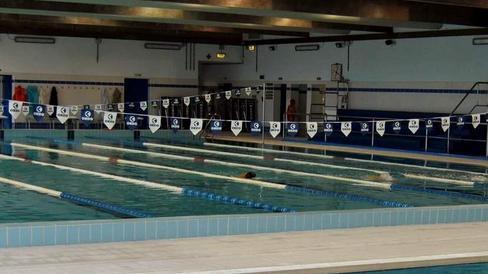Anche quest’anno niente piscina all’aperto: costa troppo