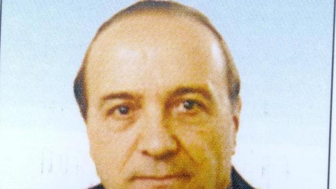 L’addio di Masi Torello a don Angelo, il parroco amante delle poesie
