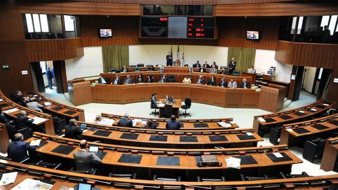 Regione, varata nuova legge elettorale: no alla doppia preferenza