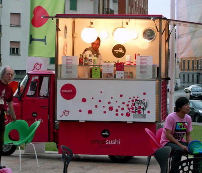 Panini, frittura, gelato, sushi tutto quanto fa Ape-mobile 