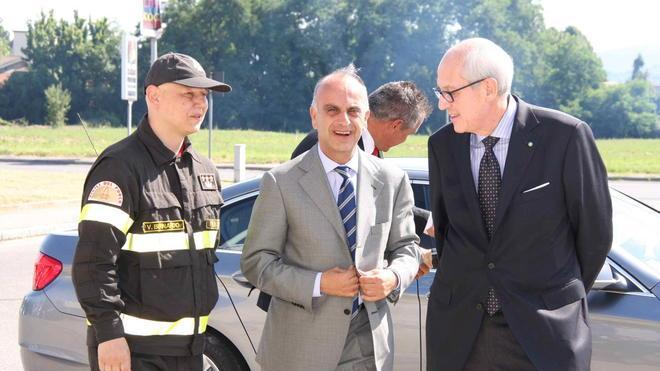 Il sottosegretario Bocci annuncia rinforzi per i vigili del fuoco