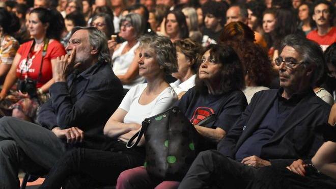 Moratti accanto a Gino Strada. E i tifosi: «Lasciaci Duncan»