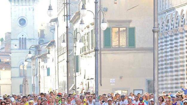 La vetta più alta Gli ultrarunners sfidano la fatica