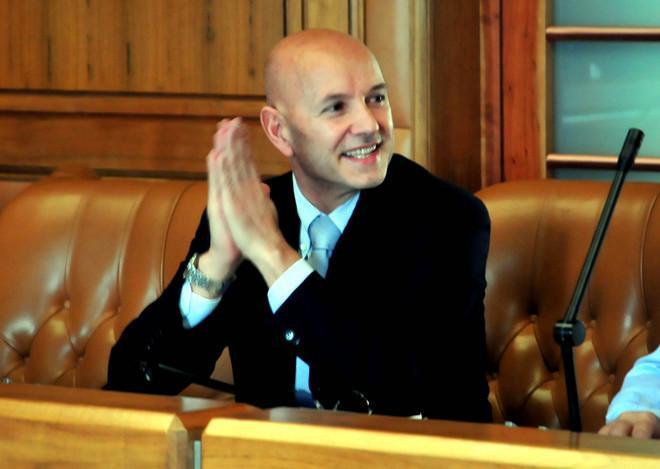 “Tutta un’altra storia” è polemica tra Sardegna e Grana padano 