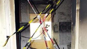 Casa a fuoco, disabile salvato dai carabinieri