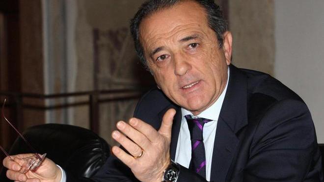 Prato, artigiano morto davanti ad azienda cinese. Le accuse dell’assessore Milone