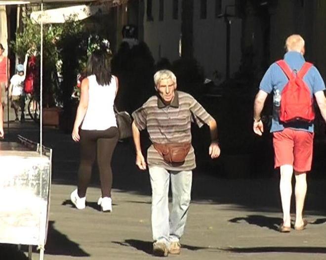Costringevano “Mario son sodo” a chiedere l’elemosina 