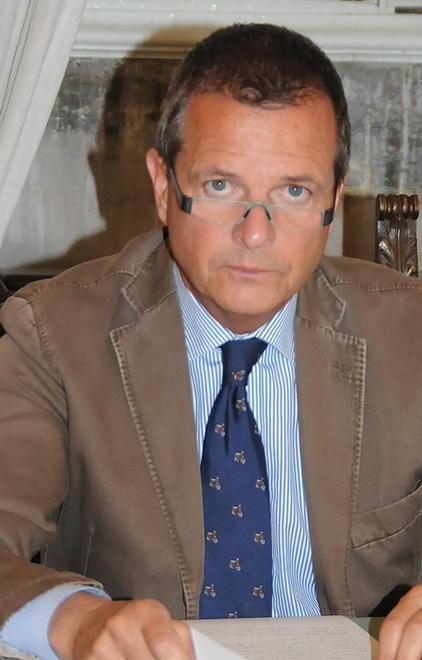 Basta con i cantieri in piena estate 