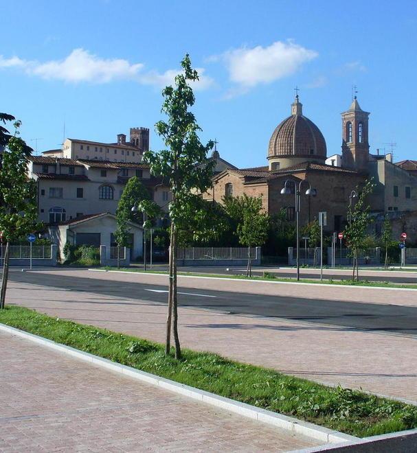 Dona i regali della cresima per l’oratorio da costruire 