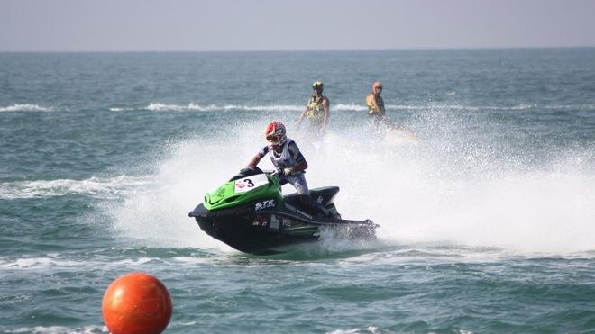 Salvataggi in mare: in Darsena arriva la moto d’acqua