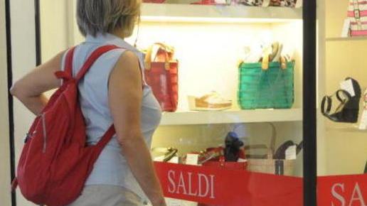 Via ai saldi estivi e subito grandi sconti
