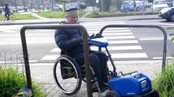 Pensione annullata per il disabile che viaggia troppo