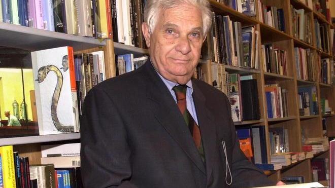 Agli scrittori Ermanno Rea e Luciano Canfora il premio Pozzale-Luigi Russo