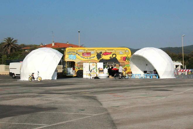 Rubate attrezzature del Circo Nero alla Rotonda 